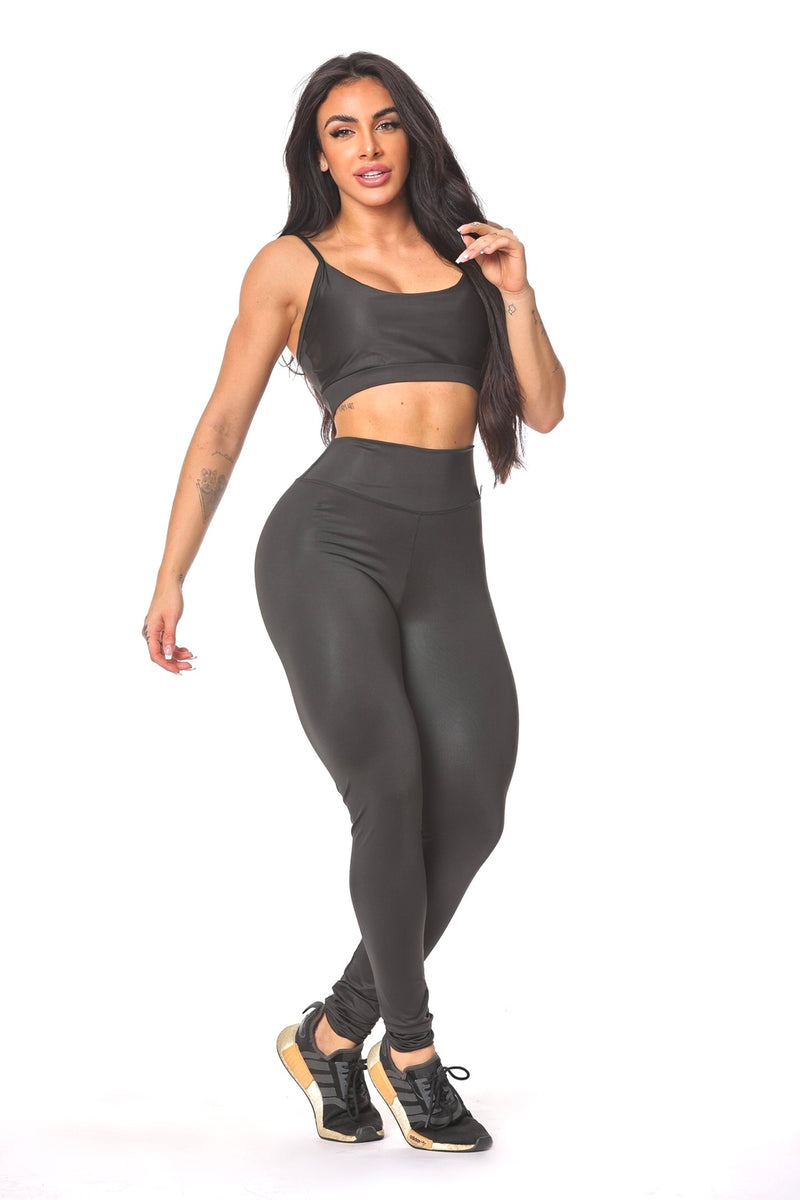 Conjunto Legging Empina Elástico com Top Básico Alça Suplex de Poliéster